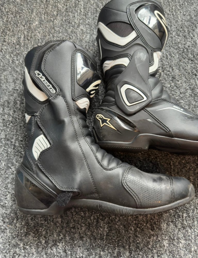 Alpinestars boots