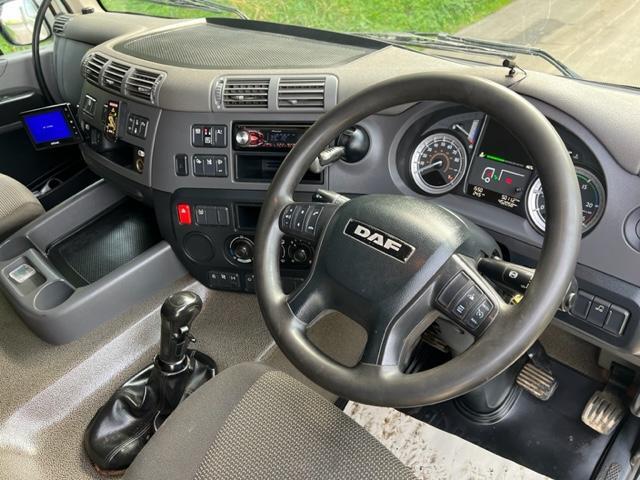 2016 16 DAF CF 400 Euro 6 6x2 sleeper cab 21ft6 dropside FASSI F155 remote crane