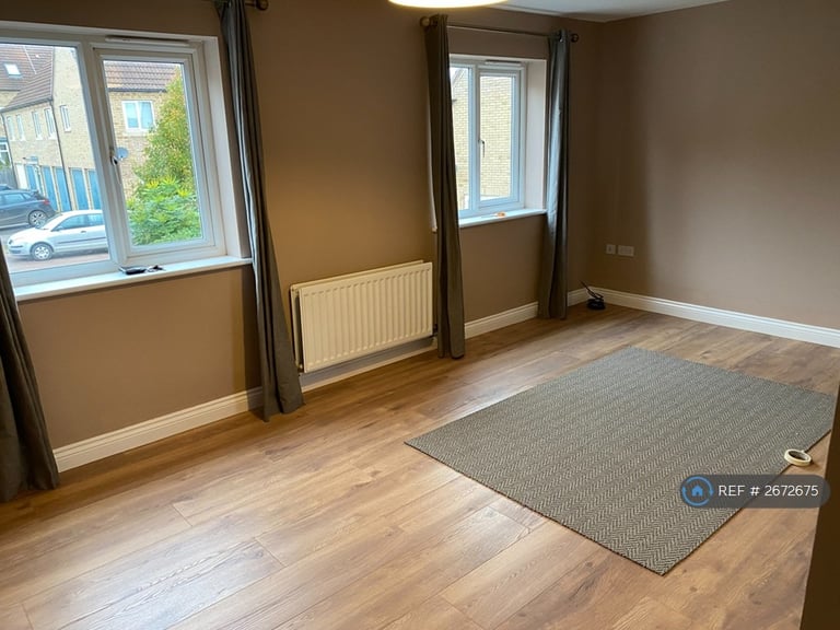 2 bedroom flat in Orford Close, Ely, CB7 (2 bed) (#2672675)