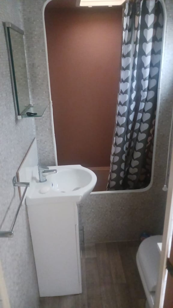 2 Bedroom Mobile Home For Rent 