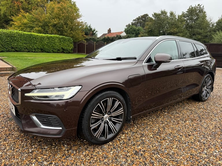 image for 2021 21 VOLVO V60 2.0 T6 - PETROL HYBRID - 340Ps - AWD - INSCRIPTION - 1 OWNER -