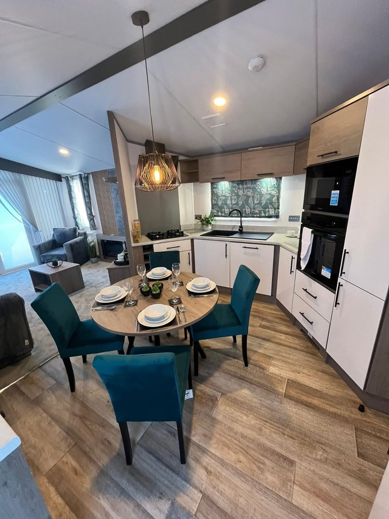 Atlas Status in East Riding of Yorkshire  - Lodge / Caravan 