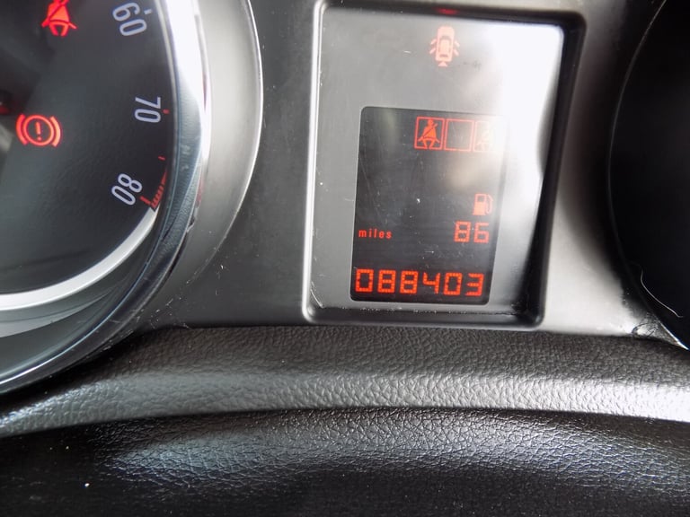 2015 Vauxhall Mokka 1.4T Exclusiv 5dr HATCHBACK Petrol Manual