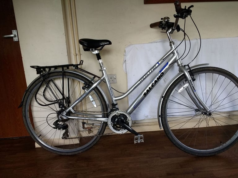 SALCANO MOSTAR lightweight cycle – in excellent condition and fully working