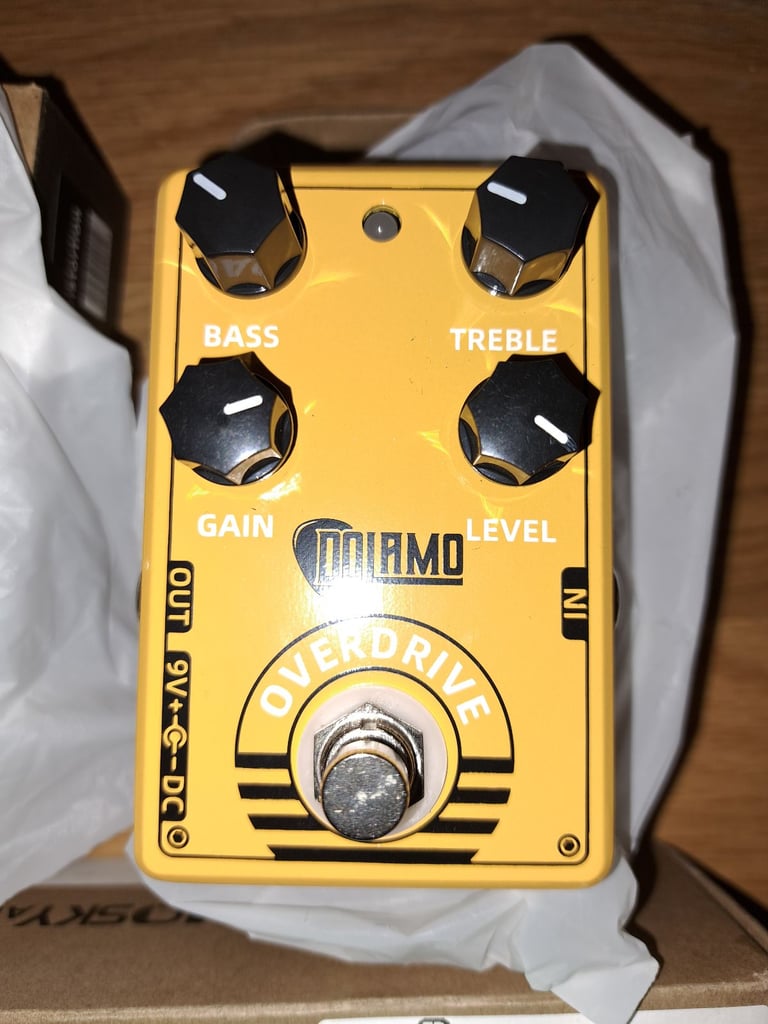 Guitar effects pedals £15 each