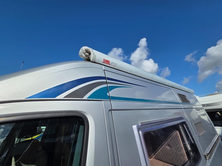 Trigano Tribute 550 2 berth motorhome DIESEL AUTOMATIC 2008/58