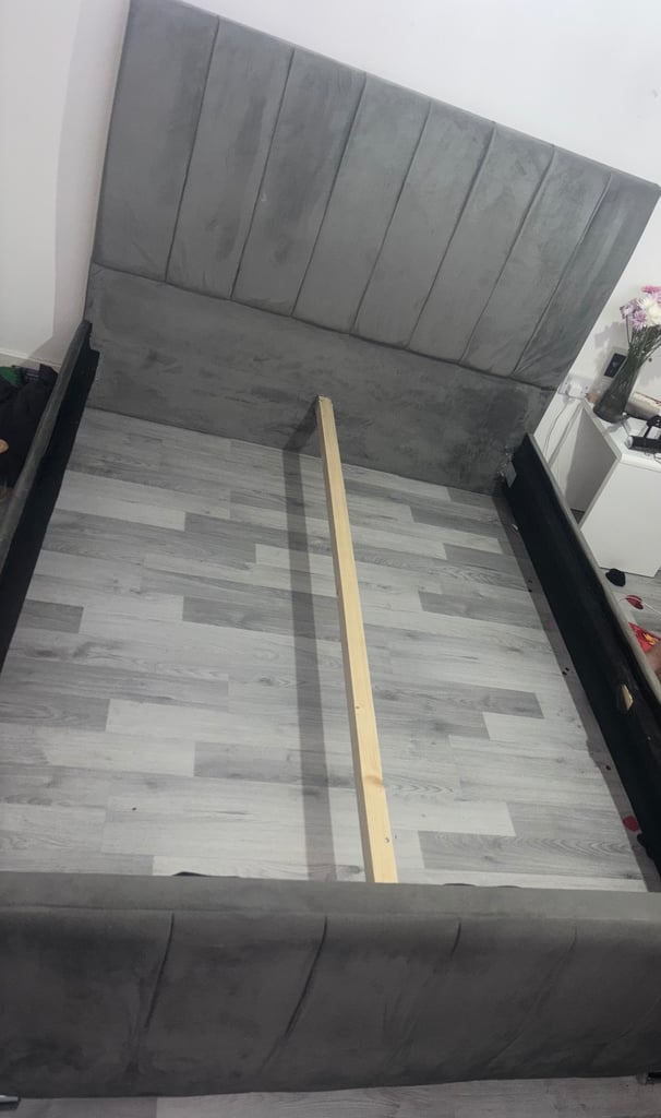 image for King size bed frame 