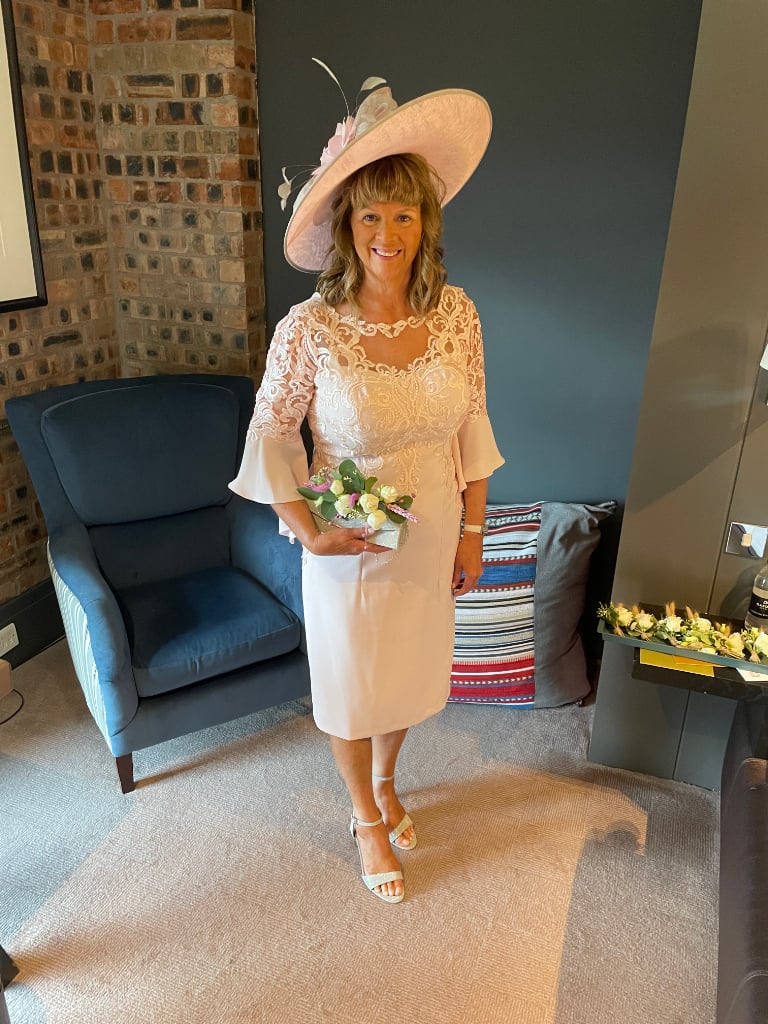 Gumtree mother of the bride outfits store