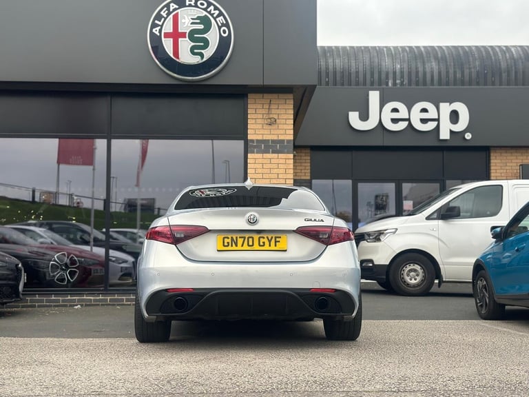 2020 Alfa Romeo Giulia 2.0T Veloce Saloon 4dr Petrol Auto Euro 6 (s/s) (280 ps) SALOON Petrol Aut...