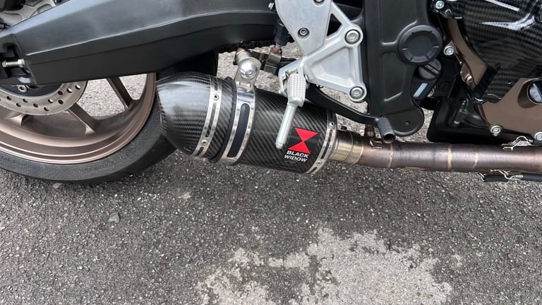 2019 Honda CB CB650RAKED (19MY) black widow can with original system fsh stunner  Tourer Petrol M...