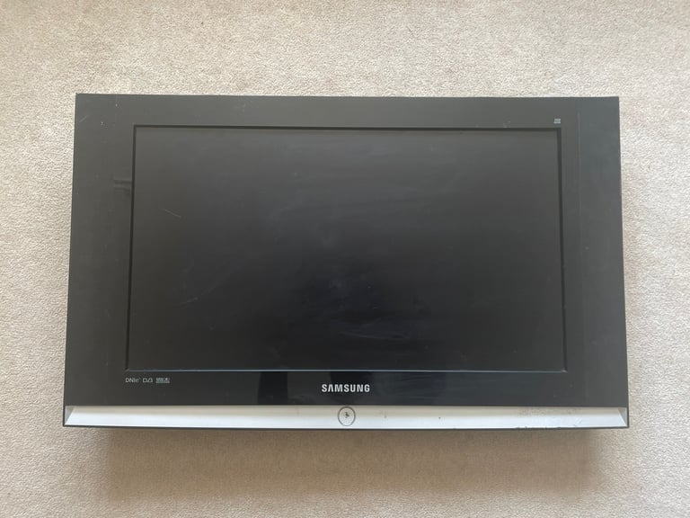 Samsung 27” TV