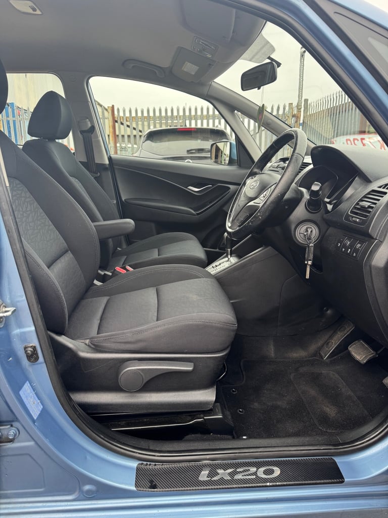 2011 Hyundai Ix20 1.6 Active 5dr Auto MPV Petrol Automatic