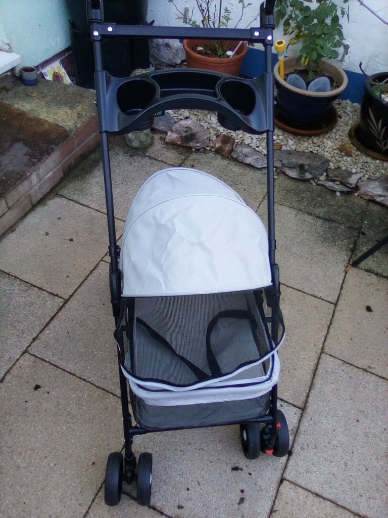 Pet stroller