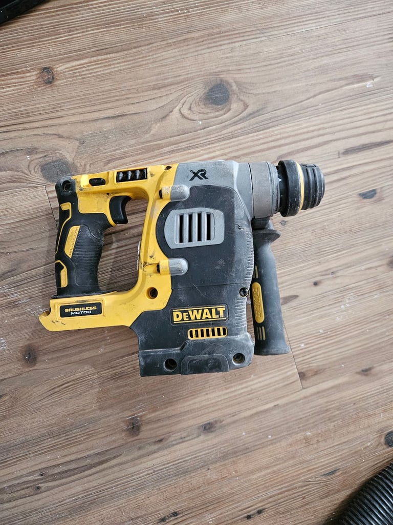 Dewalt cordless 18v SDS drill