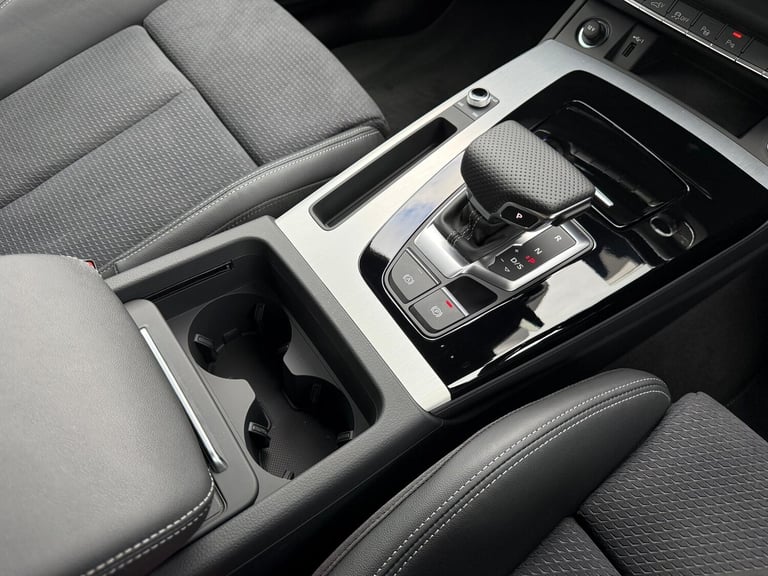 2024 Audi Q5 2.0 TFSIe 50 S line SUV 5dr Petrol Plug-in Hybrid S Tronic quattro Euro 6 ( ESTATE P...