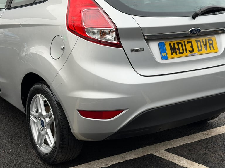 2013 Ford Fiesta 1.0T EcoBoost Zetec Euro 5 (s/s) 3dr HATCHBACK Petrol Manual