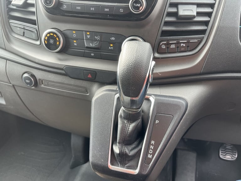 2019 Ford Transit Custom 2.0 EcoBlue 130ps Low Roof Trend Van Auto PANEL VAN DIESEL Automatic