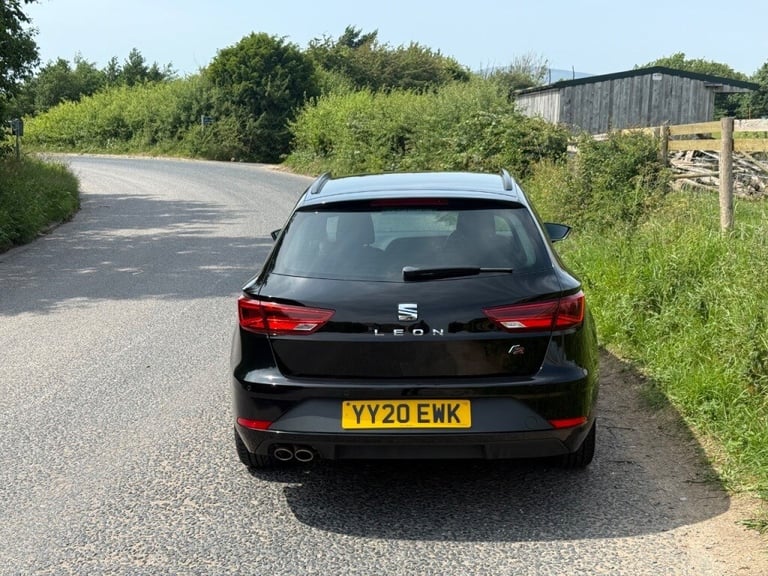 SEAT Leon 1.5 TSI EVO 150 FR Black Edition [EZ] 5dr DSG Petrol