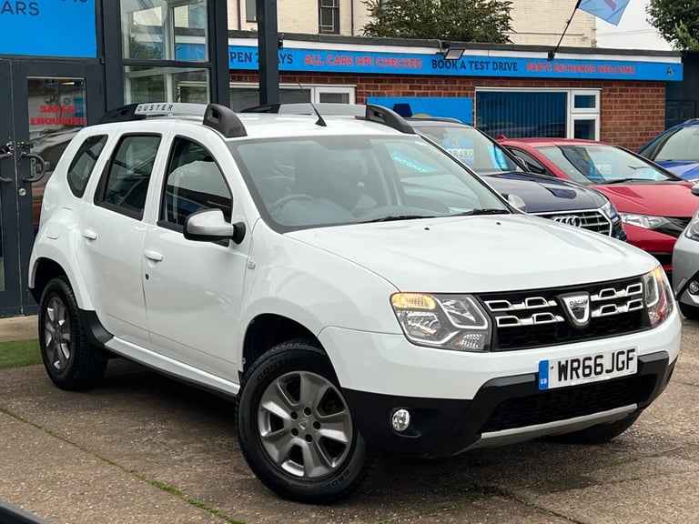image for 2016 Dacia Duster 1.5 dCi Laureate SUV 5dr Diesel Manual Euro 6 (s/s) (110 ps) HATCHBACK Diesel M...