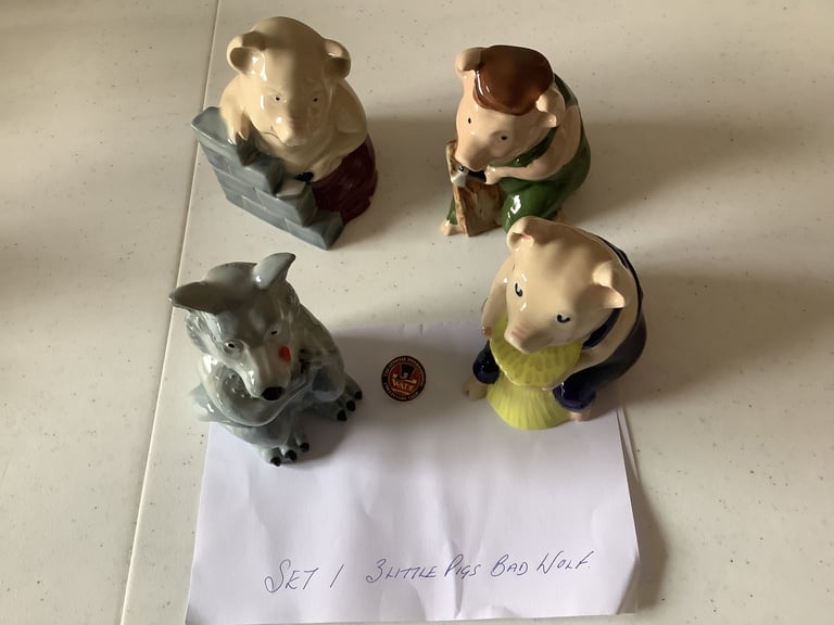 image for LARGE COLLECTION OF WADE POTTERY