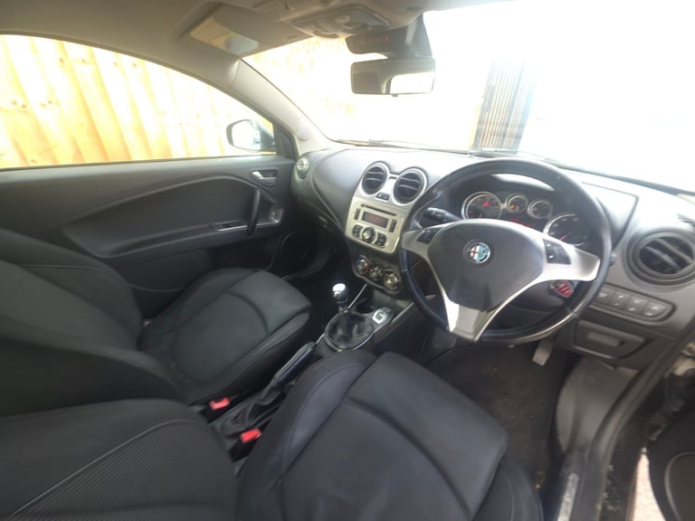 Alfa Romeo, MITO, Hatchback, 2009, Manual, 1368 (cc), 3 doors