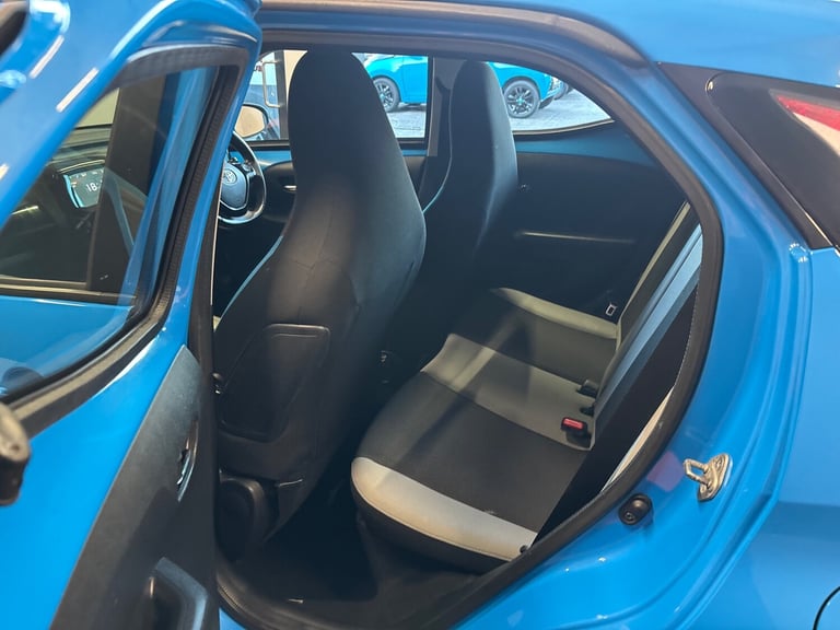 2016 Toyota AYGO 1.0 VVT-i X-Cite 2 5dr HATCHBACK Petrol Manual