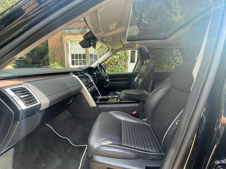 2020 Land Rover Discovery 3.0 SD V6 HSE SUV 5dr Diesel Auto 4WD Euro 6 (s/s) (306 ps) 7 SEATER Au...
