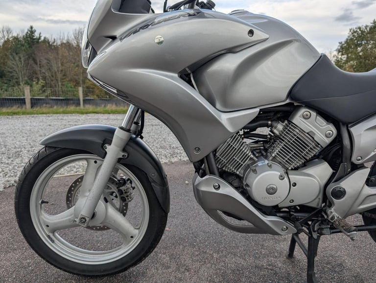 2008 HONDA XL125V VARADERO