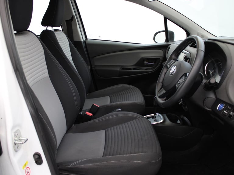 2018 Toyota Yaris 1.5 Hybrid Icon Tech 5dr CVT Hatchback PETROL/ELECTRIC Automatic