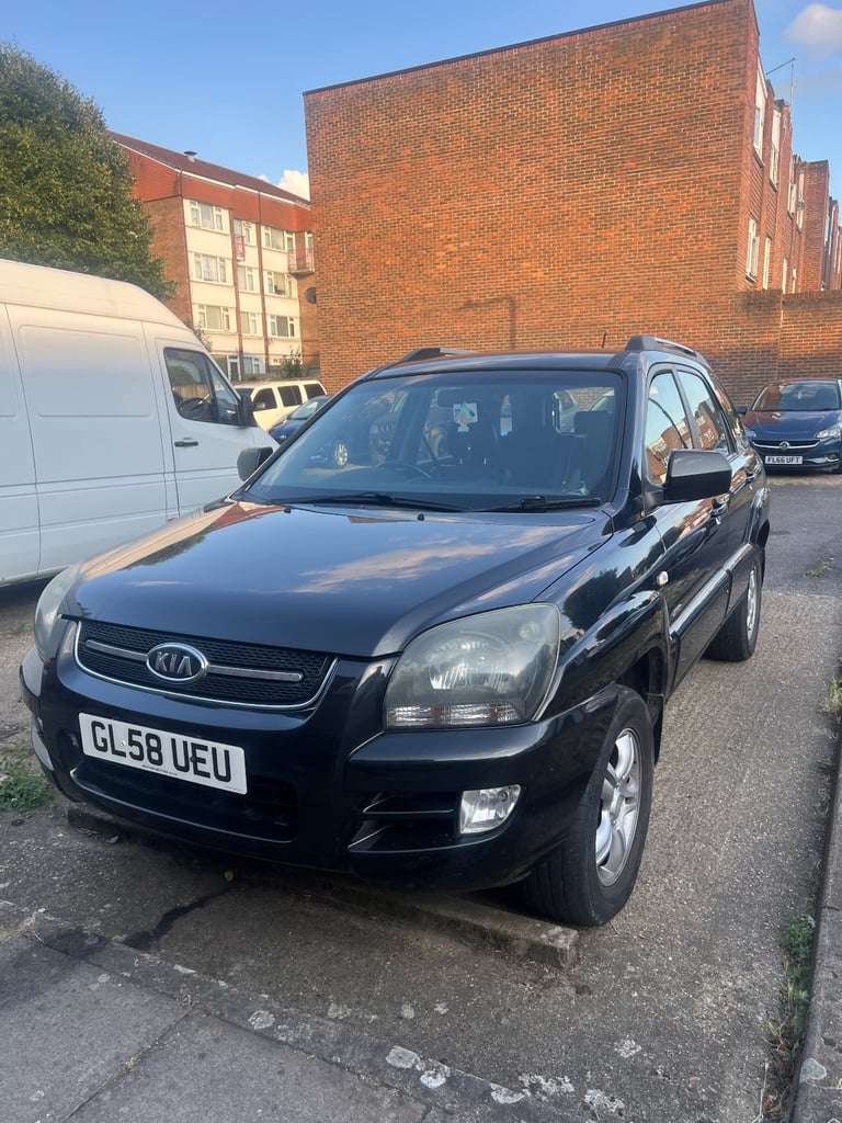 Cheap Kia, SPORTAGE, Estate, 2009, Manual, 1975 (cc),5 doors for sale in Wembley, Greater London