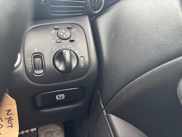 2007 Mercedes-Benz C-Class C220 CDI SE 3dr Auto COUPE Diesel Automatic - Image 19