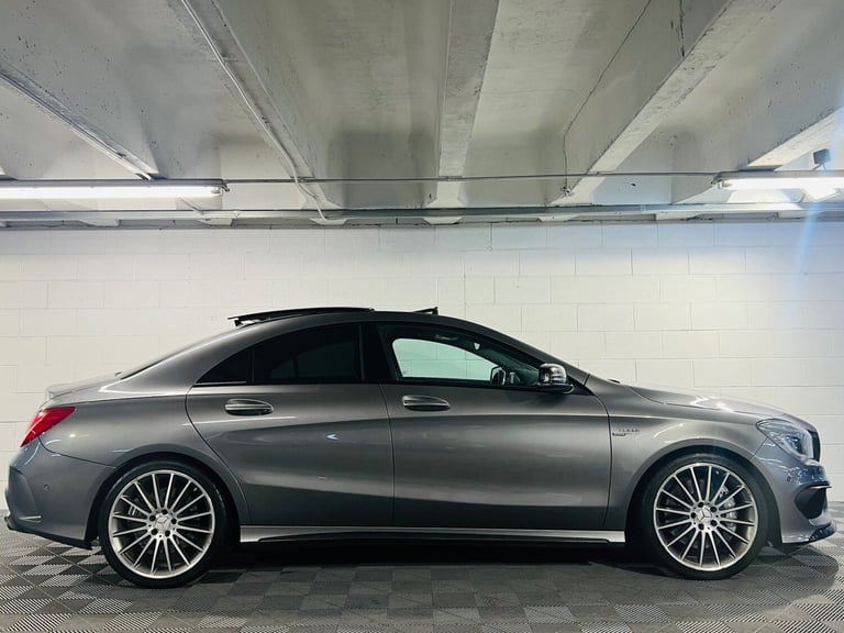 2014 Mercedes-Benz CLA 2.0 CLA45 AMG Speedshift DCT 4MATIC (s/s) 4dr SALOON Petrol Automatic