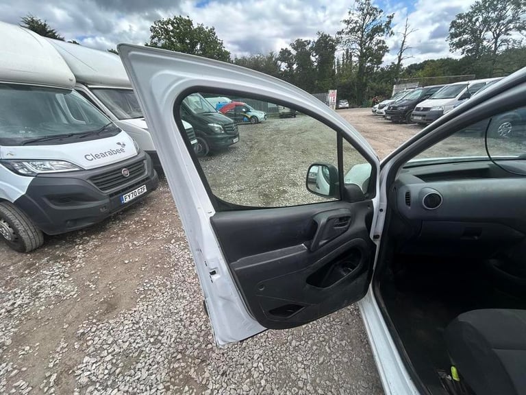 2018 Peugeot Partner Partner Professional L1 Blue HDi Panel Van DIESEL Manual