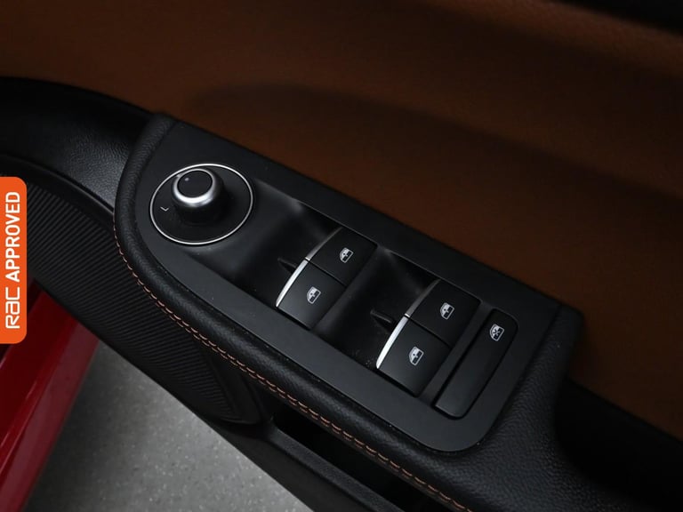 2020 Alfa Romeo Giulia 2.0T Nero Edizione Saloon 4dr Petrol Auto Euro 6 (s/s) (200 ps) Saloon PET...