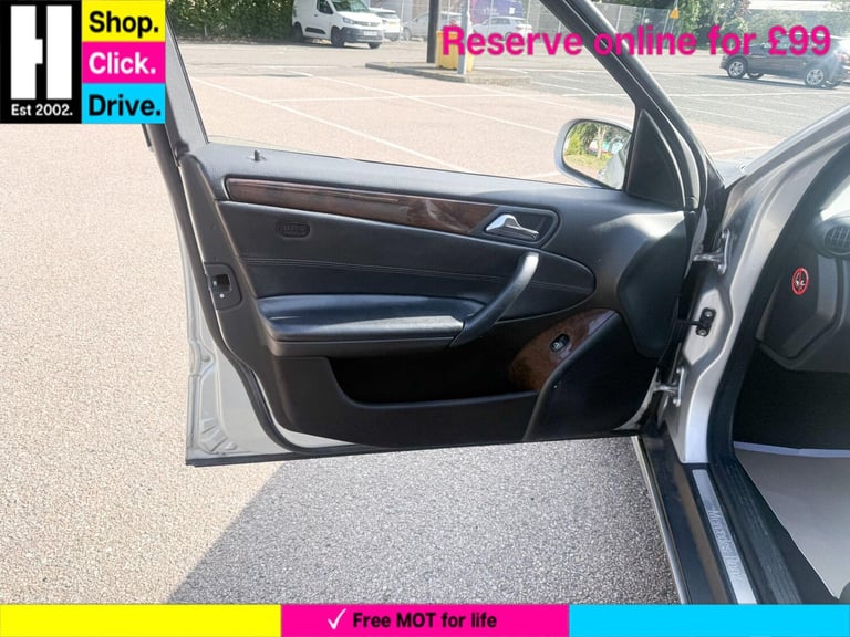  Mercedes-Benz C Class 1.8 C200 Kompressor Elegance SE 4dr Petrol Automatic