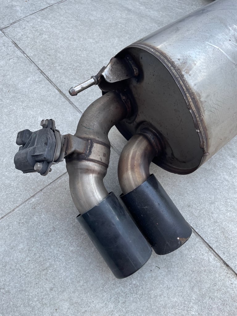 BMW EXHAUST REAR MUFFLER 8623278
