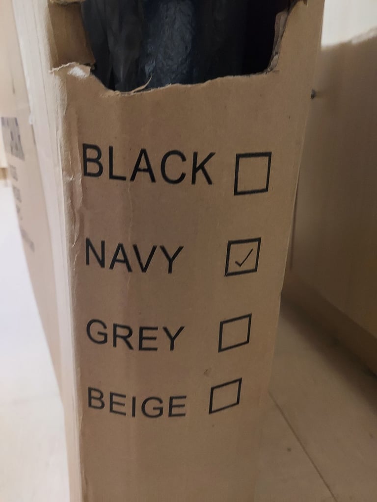 Zero Gravity Chair Reclining Sun Lounger Garden Folding Adjustable -blue- NEW in open box🔵