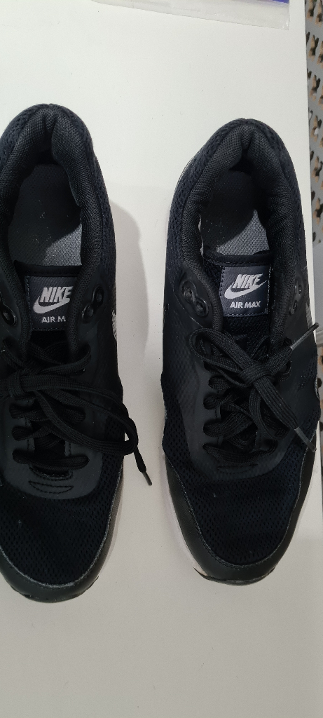 Unisex Nike Trainers 