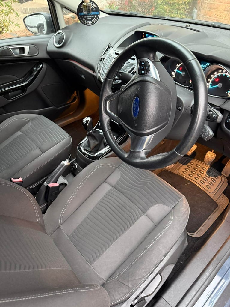 Ford, FIESTA, Hatchback, 2015, Manual, 998 (cc), 5 doors