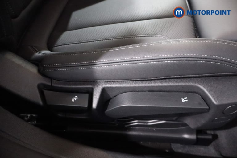 2025 BMW 4 Series 420i M Sport 5dr Step Auto [Pro Pack] Hatchback Petrol Automatic