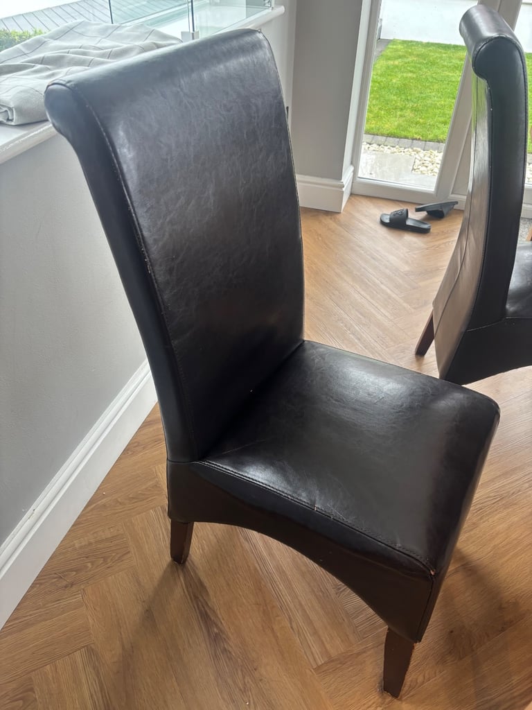 Used table