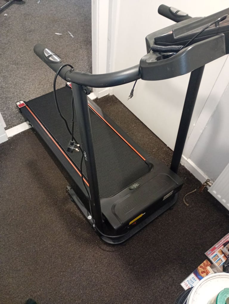 Evolve running machine 