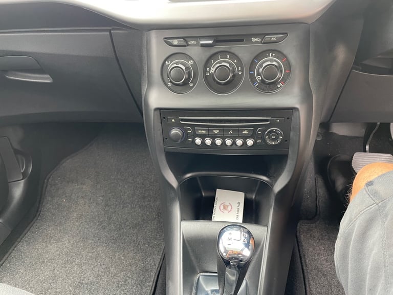 2012 Citroen C3 1.4 VTi 16V VTR+ 5dr EGS HATCHBACK Petrol Automatic