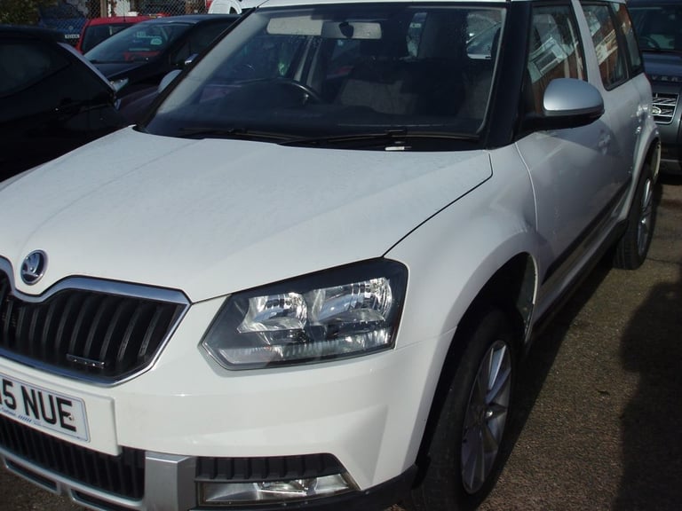 image for 2015 15 SKODA YETI 1.6 TDI GREENLINE II S OUTDOOR 5DR DIESEL MANUAL EURO 5 (S/S)