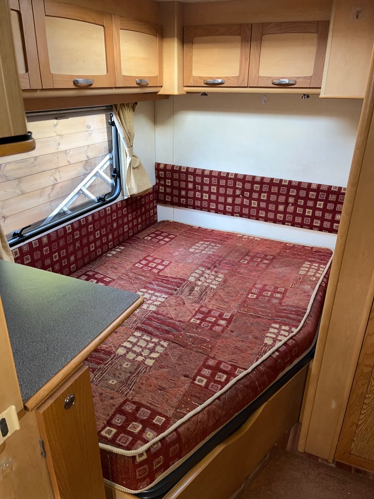 Elddis caravan fixed bed 2007