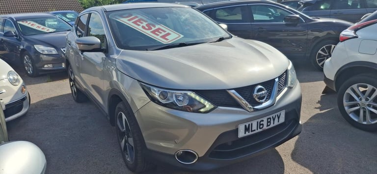 2016 Nissan Qashqai 1.5 dCi N-Connecta 5dr HATCHBACK Diesel Manual