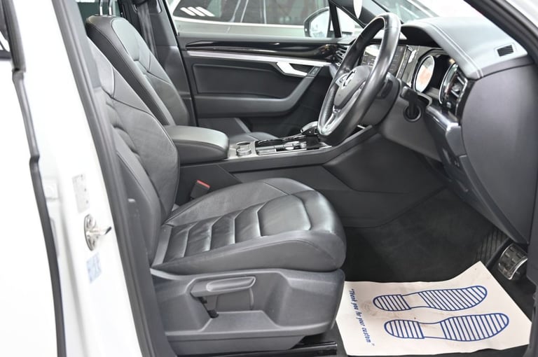 2018 68 VOLKSWAGEN TOUAREG 3.0 TDI V6 R-LINE SUV 5DR DIESEL TIPTRONIC 4MOTION EU