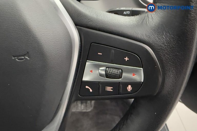 2024 BMW 1 Series 118i [136] SE 5dr Step Auto [Live Cockpit Pro] HATCHBACK PETROL Automatic