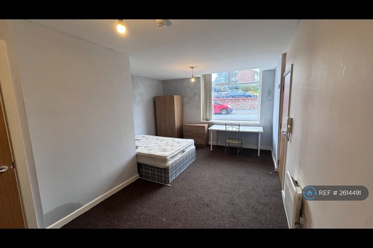 1 bedroom in Mersey Road, Runcorn, WA7 (#2614491)