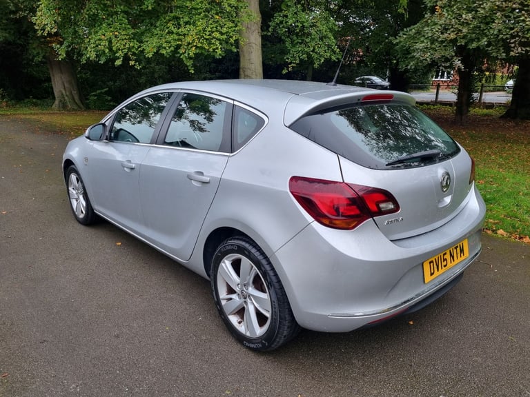2015 Vauxhall Astra SRI 1.6